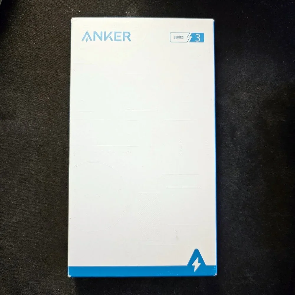 Anker USB C to HDMI Adapter, EUC, original box and manual (4K@60Hz)
